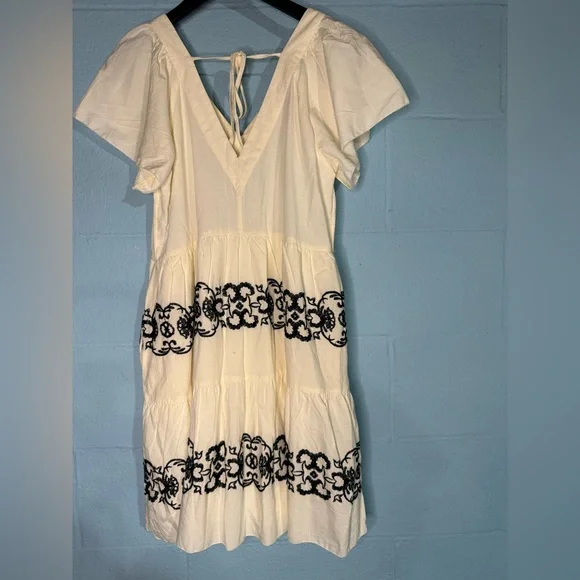NWT Old Navy Embroidered Mini Swing Dress - Picture 8 of 9